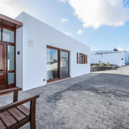 Lanzarote Altos By New Lanzasuites Serena Villa Playa Blanca (Lanzarote)