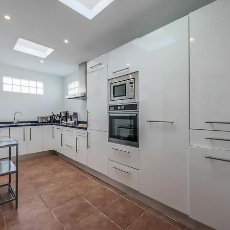 Lanzarote Altos By New Lanzasuites Serena Playa Blanca (Lanzarote)